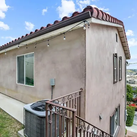 City Terrace House Only Minutes From Down Town La Villa